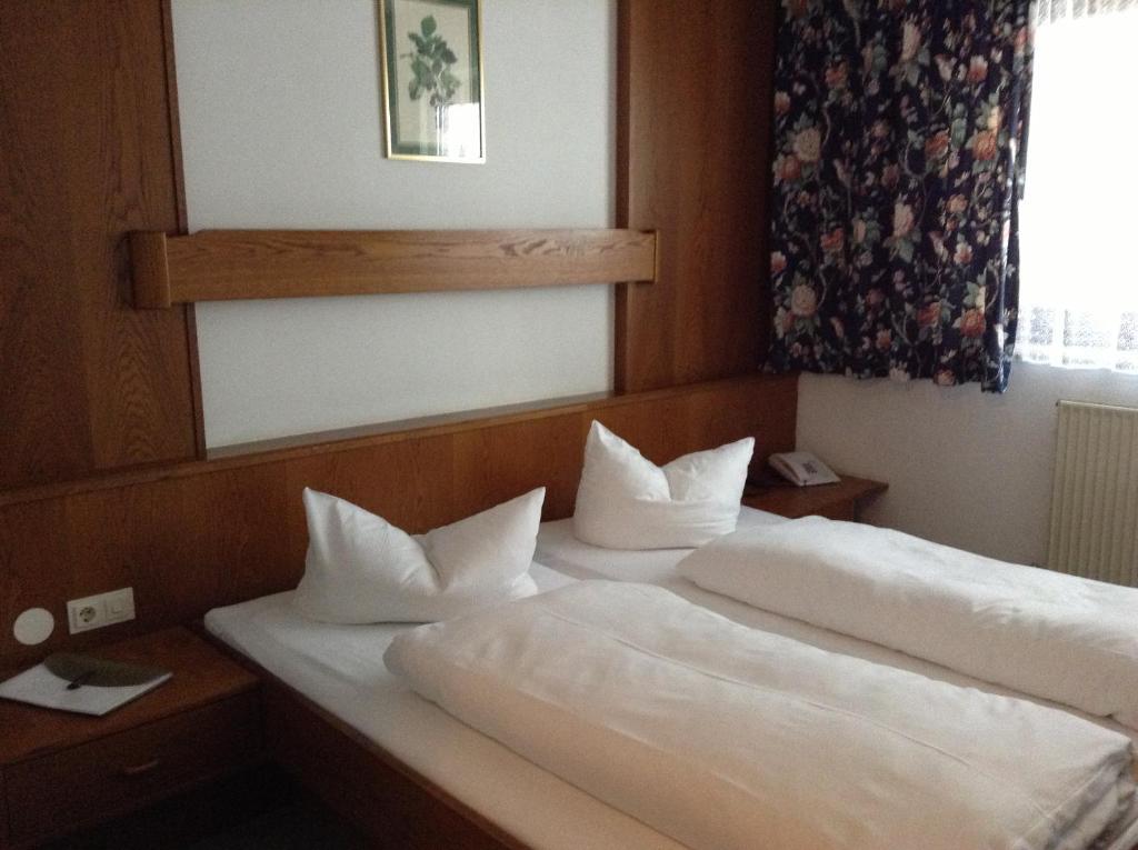 Hotel St. Hubertushof Zell am See Pokój zdjęcie
